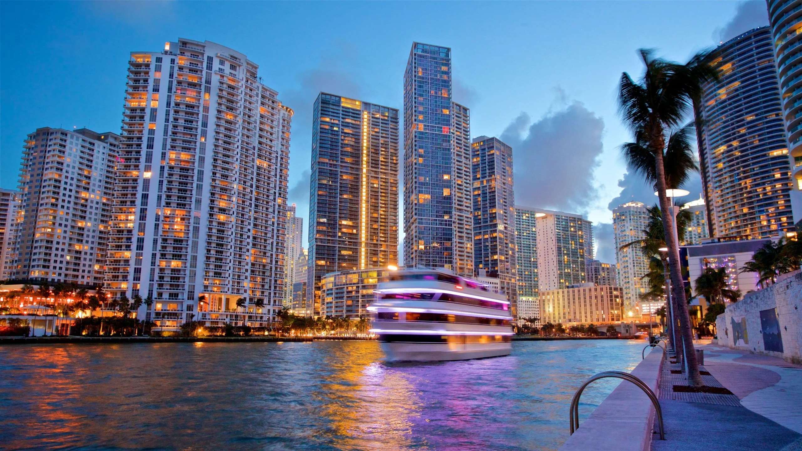 Brickell y el río Miami, Miami