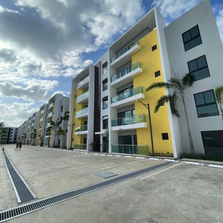 RESIDENCIAL AMARELLO - LLANOS DE GURABO, SANTIAGO DE LOS CABALLEROS.