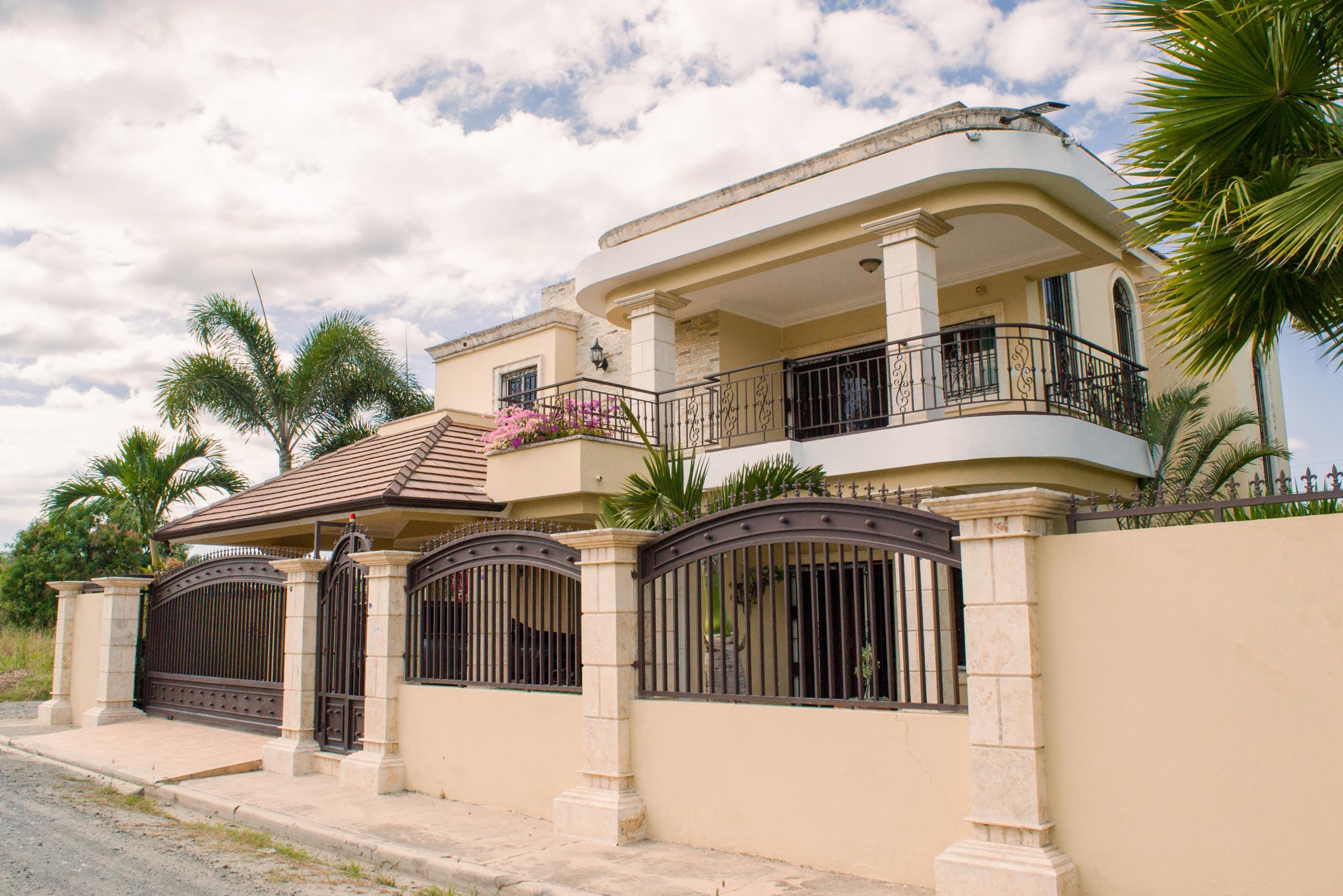 _DSC0740 CASA EXCLUSIVA - PONTON , LA VEGA.