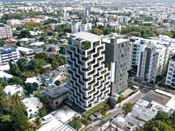 TORRE VERTICE - LA ESMERALDA, SANTIAGO DE LOS CABALLEROS.