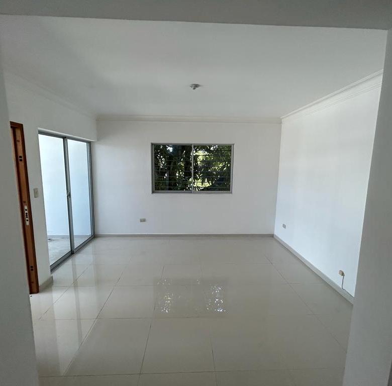 RESIDENCIAL CARLOS ALFONSO V LOS LAURELES