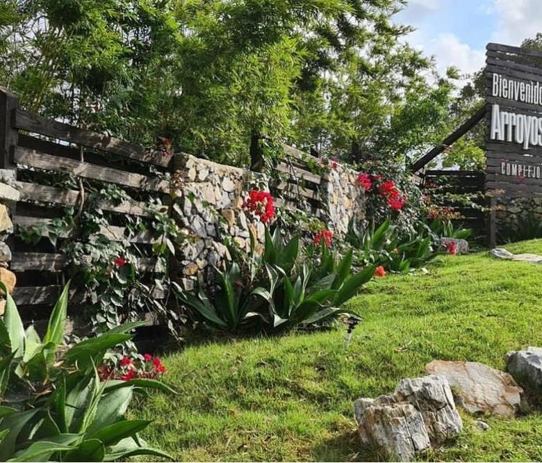 PROYECTO ARROYOS DEL BOSQUES - JANICO, SANTIAGO DE LOS CABALLEROS.