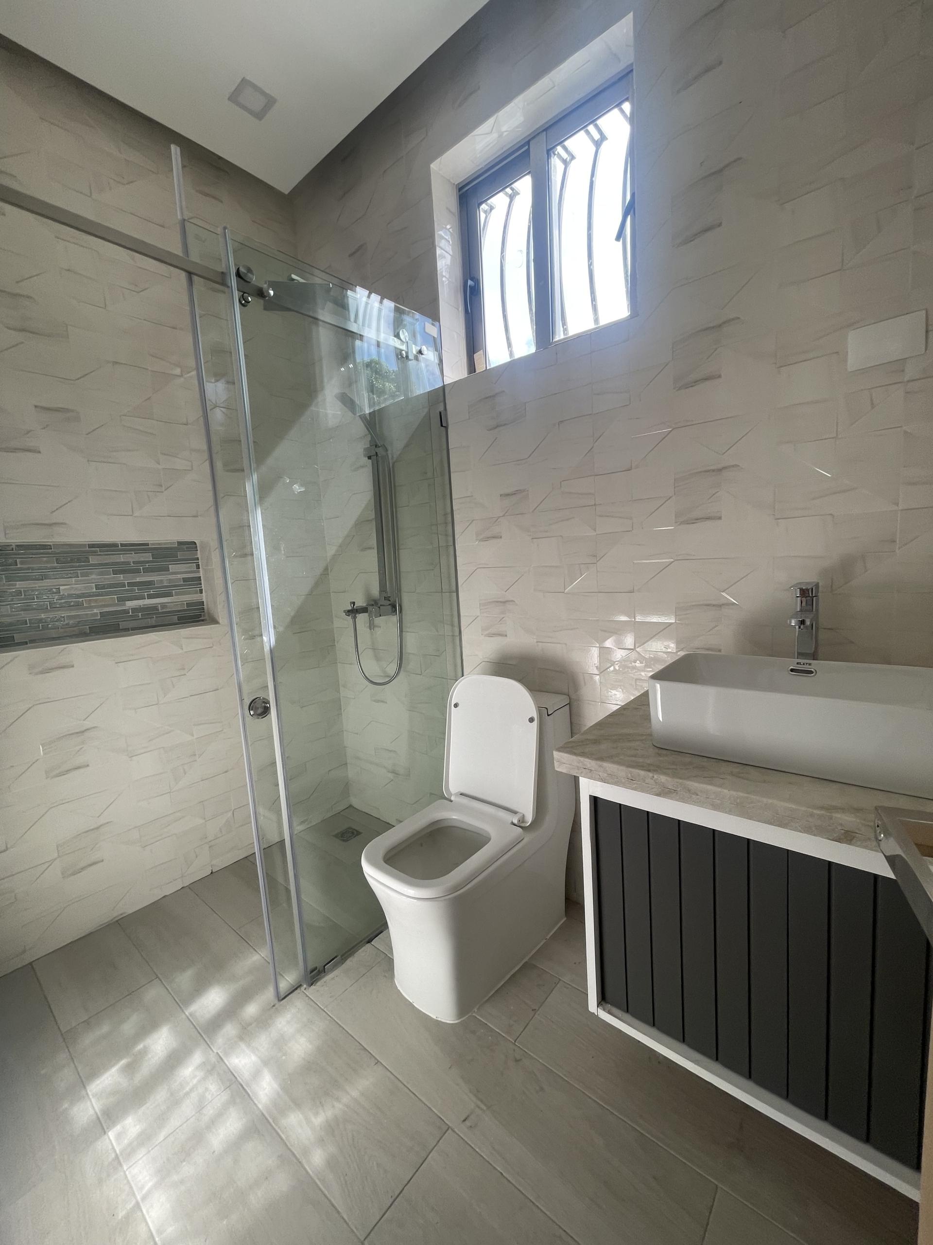 CASA EN PROYECTO CERRADO - LLANOS DE GURABO , SANTIAGO DE LOS CABALLEROS