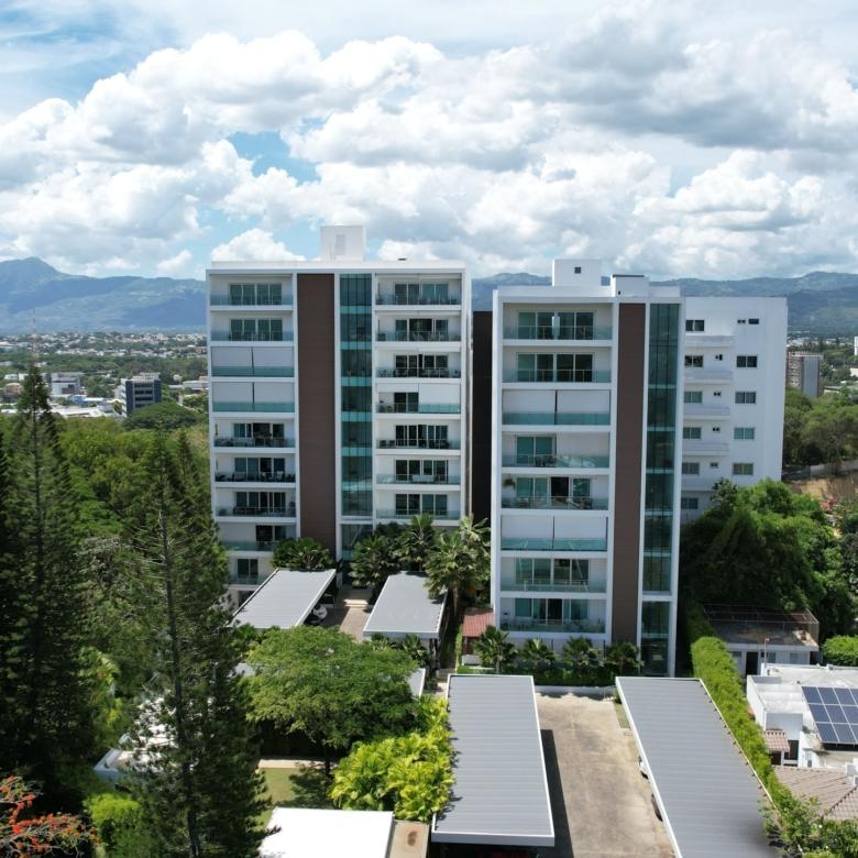 PENT HOUSE EXCLUSIVO - LA TRINITARIA , SANTIAGO DE LOS CABALLEROS.