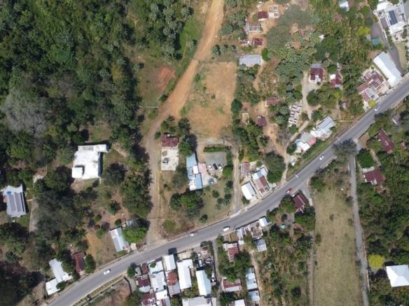 SOLAR EXCLUSIVO EN CUTUPU, LA VEGA.