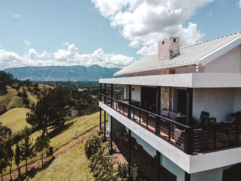 VILLA EXCLUSIVA RENATA - JARABACOA