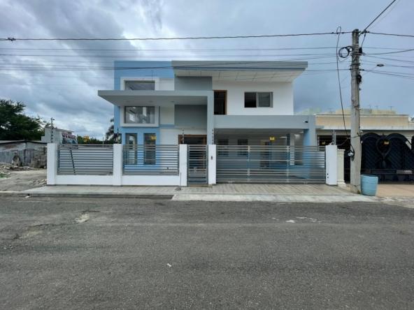 Hermosa casa en venta en La Vega