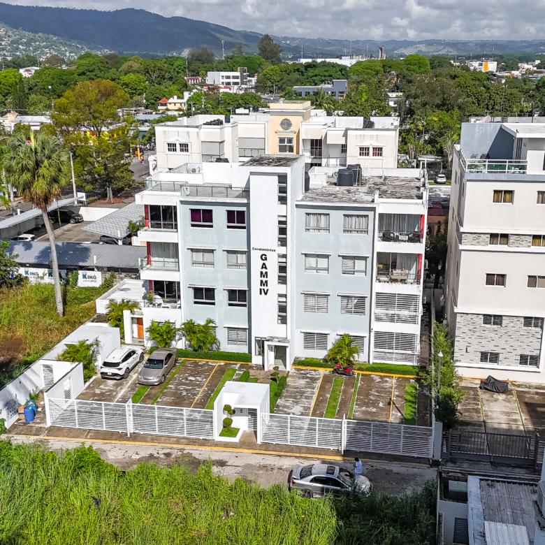APARTAMENTO EN VENTA EN RESIDENCIAL GAMM IV, LA VEGA | 305 M2 CON AZOTEA PRIVADA