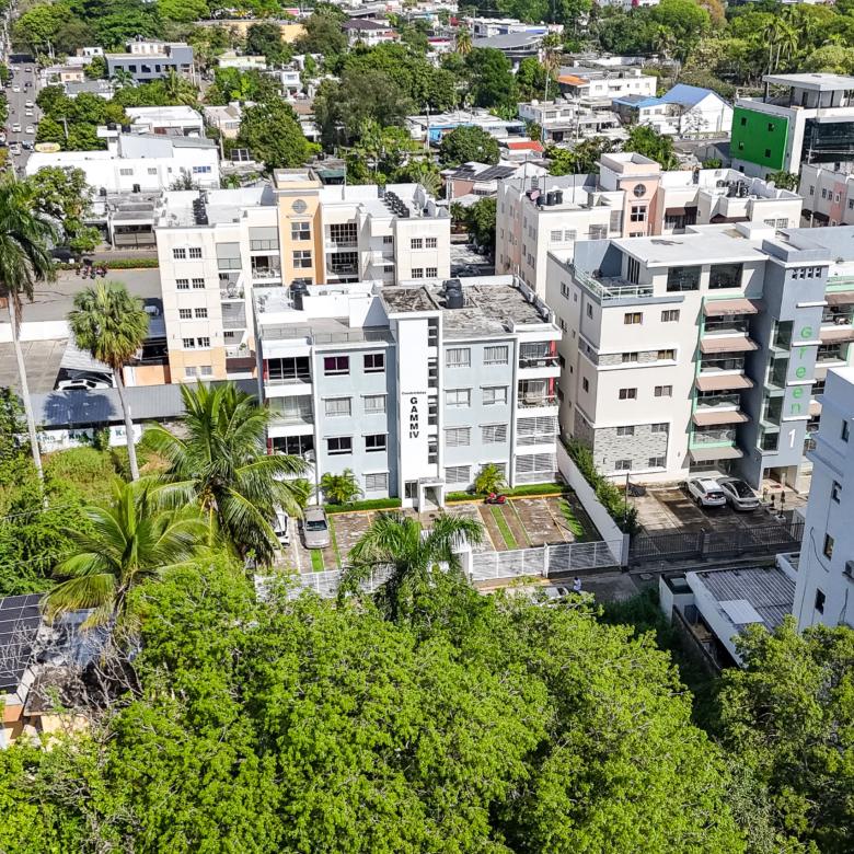 APARTAMENTO EN VENTA EN RESIDENCIAL GAMM IV, LA VEGA | 305 M2 CON AZOTEA PRIVADA