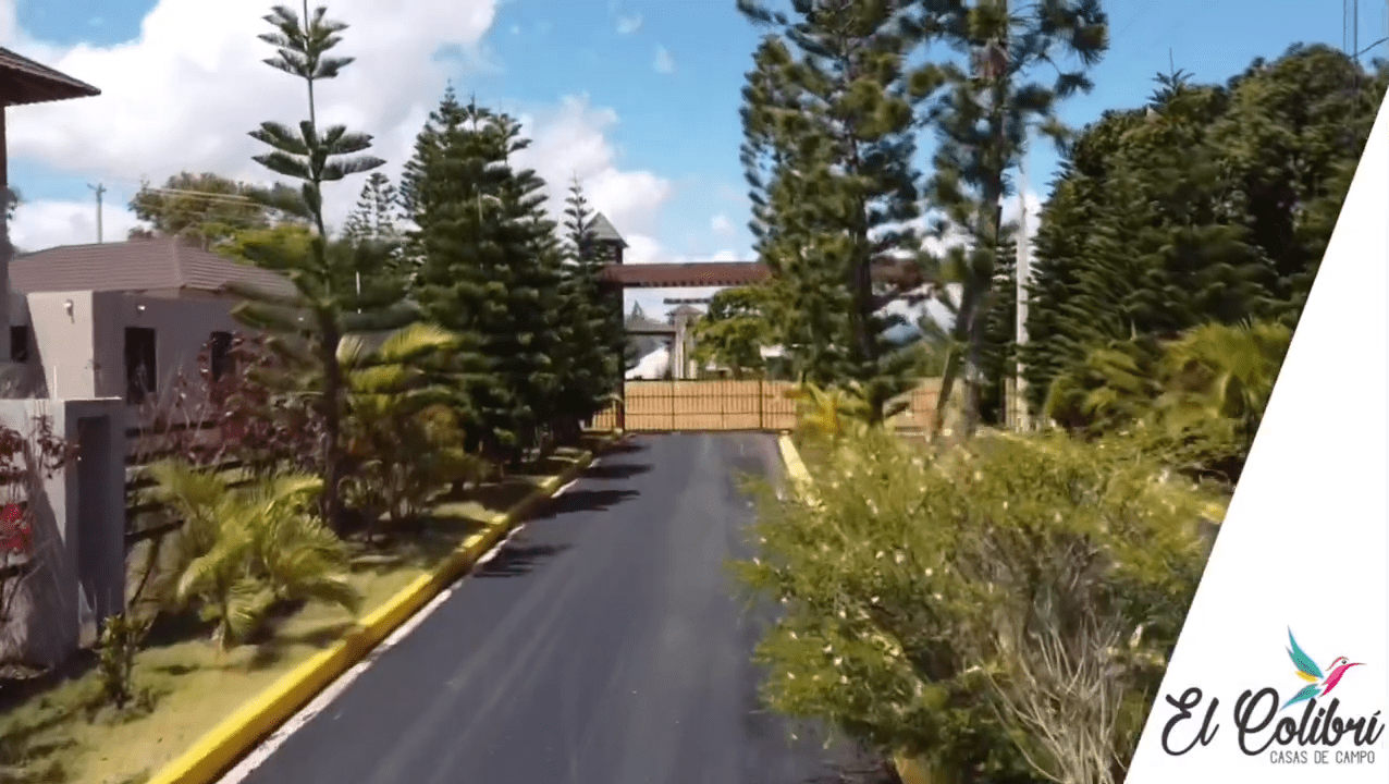 SOLARES EN VENTA – EL COLIBRÍ CASAS DE CAMPO, JARABACOA