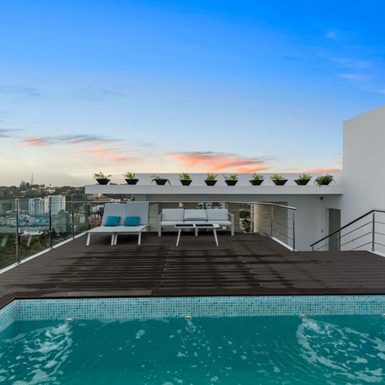 TORRE PORTO LUXURY 09 – SANTIAGO DE LOS CABALLEROS, LA ESMERALDA.