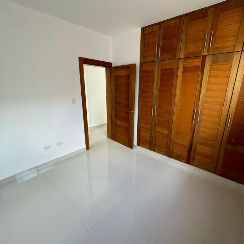 APARTAMENTOS EN VENTA EN RESIDENCIAL EL SAMAN – EL EMBRUJO III, SANTIAGO | PROYECTO LISTO