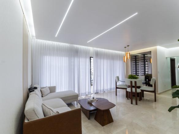 Alquiler Exclusivo en Residencial Natura: Apartamento Amueblado en la trinitaria