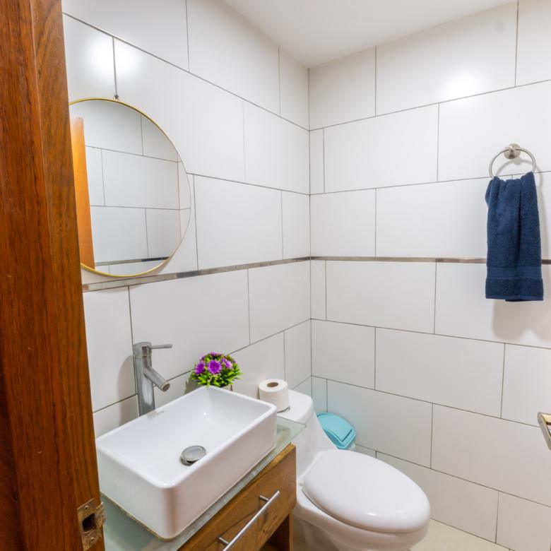 APARTAMENTO DE LUJO EN RESIDENCIAL GREEN I – DETRÁS DEL COUNTRY CLUB, LA VEGA