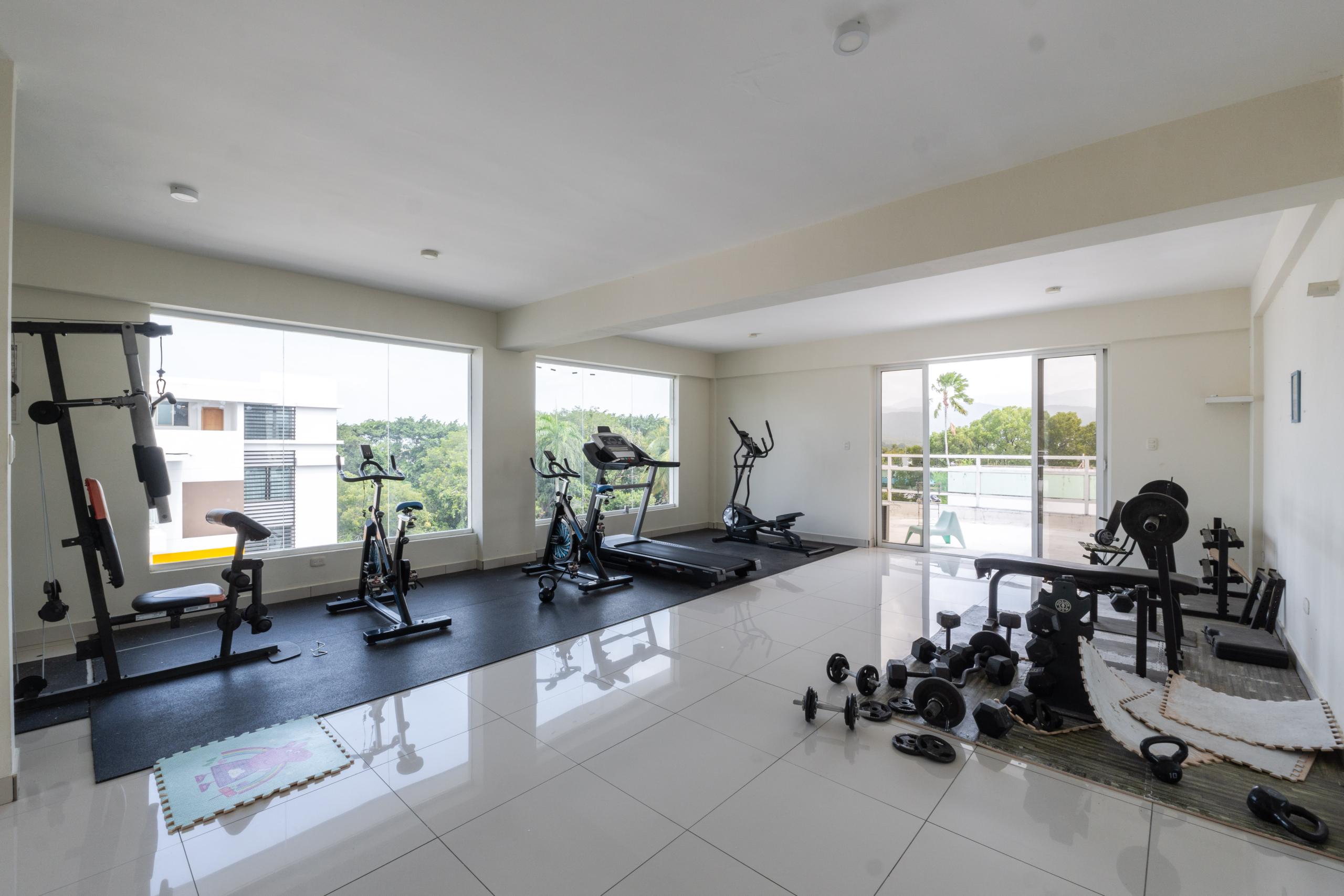 APARTAMENTO DE LUJO EN RESIDENCIAL GREEN I – DETRÁS DEL COUNTRY CLUB, LA VEGA