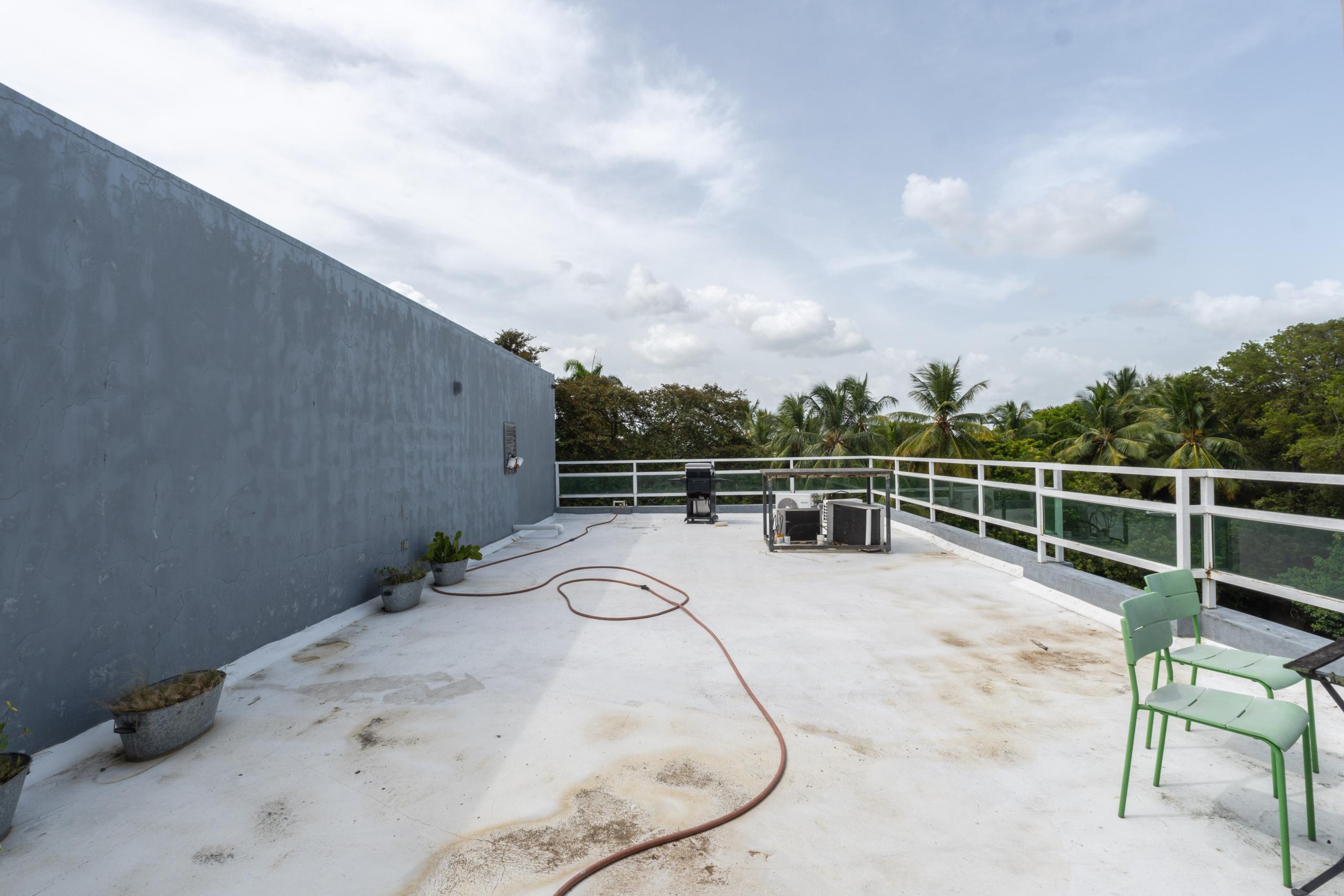 APARTAMENTO DE LUJO EN RESIDENCIAL GREEN I – DETRÁS DEL COUNTRY CLUB, LA VEGA