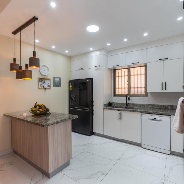CASA MODERNA DE VENTA EN LA ARBOLEDA VI – LA VEGA