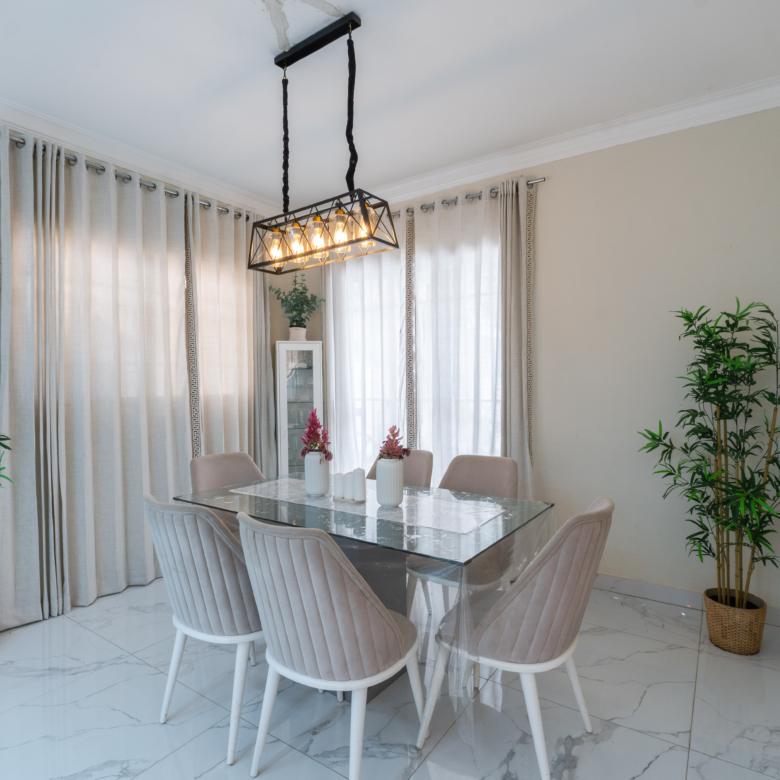 CASA MODERNA DE VENTA EN LA ARBOLEDA VI – LA VEGA