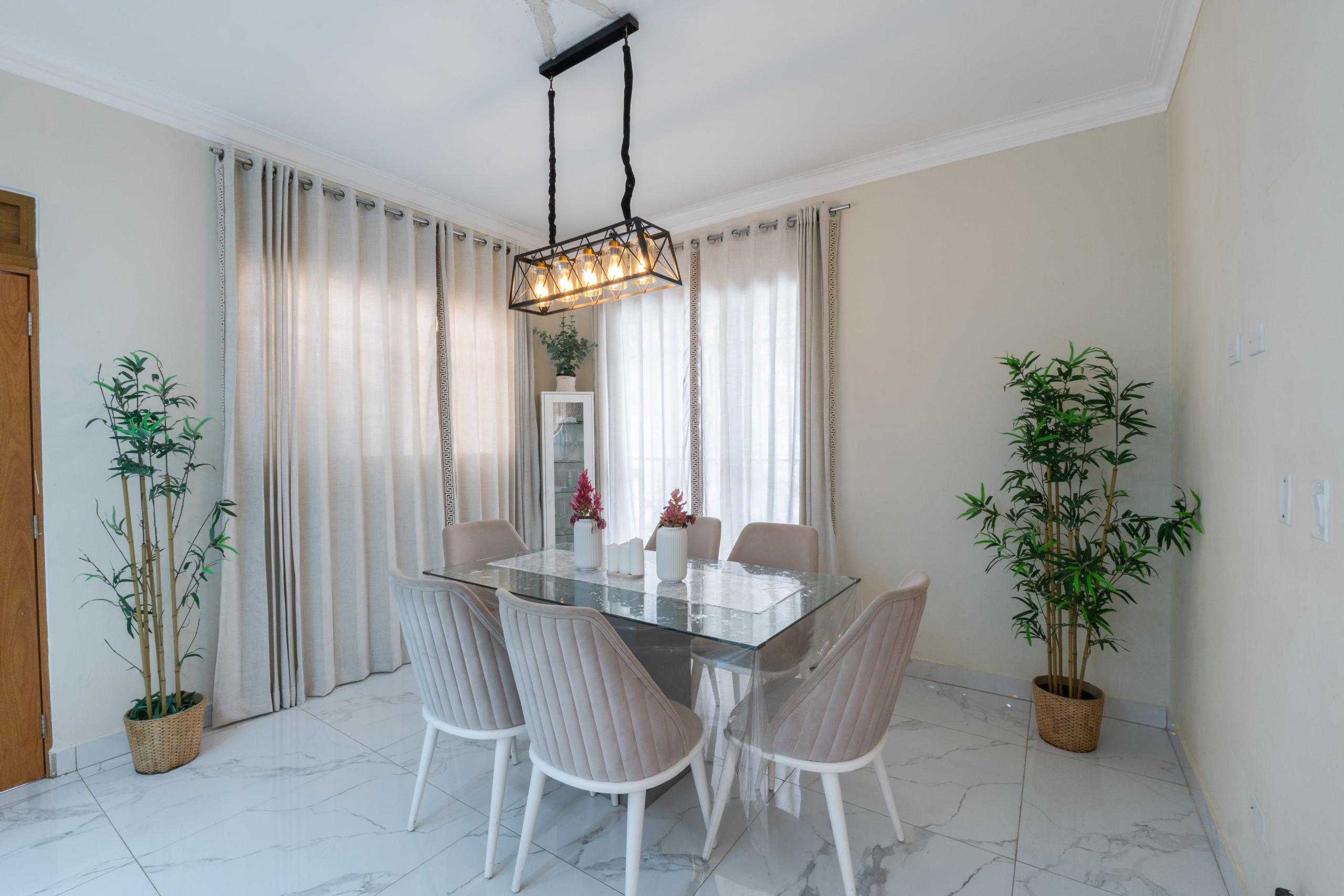 CASA MODERNA DE VENTA EN LA ARBOLEDA VI – LA VEGA