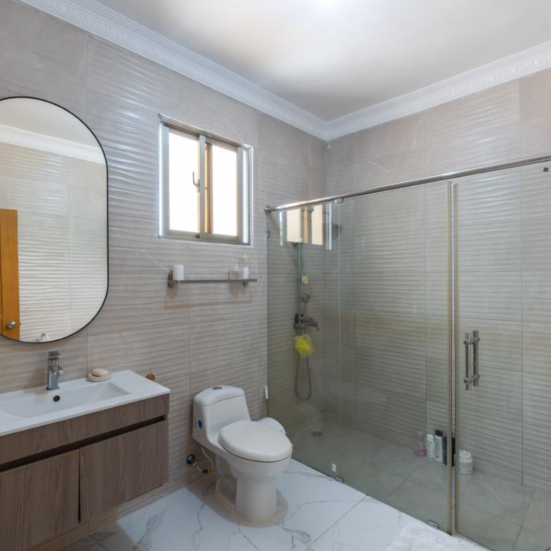 CASA MODERNA DE VENTA EN LA ARBOLEDA VI – LA VEGA