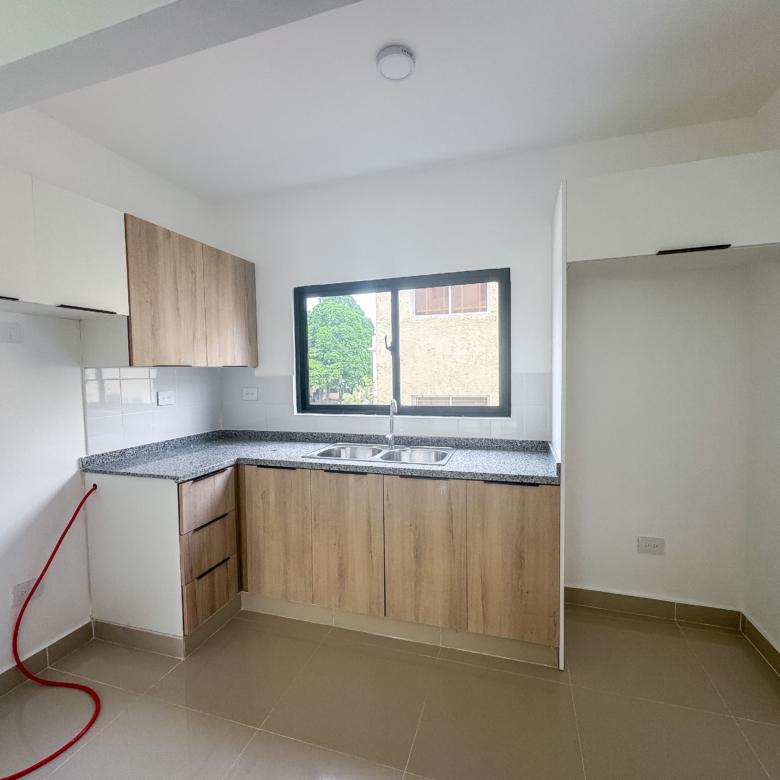 APARTAMENTO EN RESIDENCIAL HAMACA 3 | SEGUNDO NIVEL EN LA VEGA