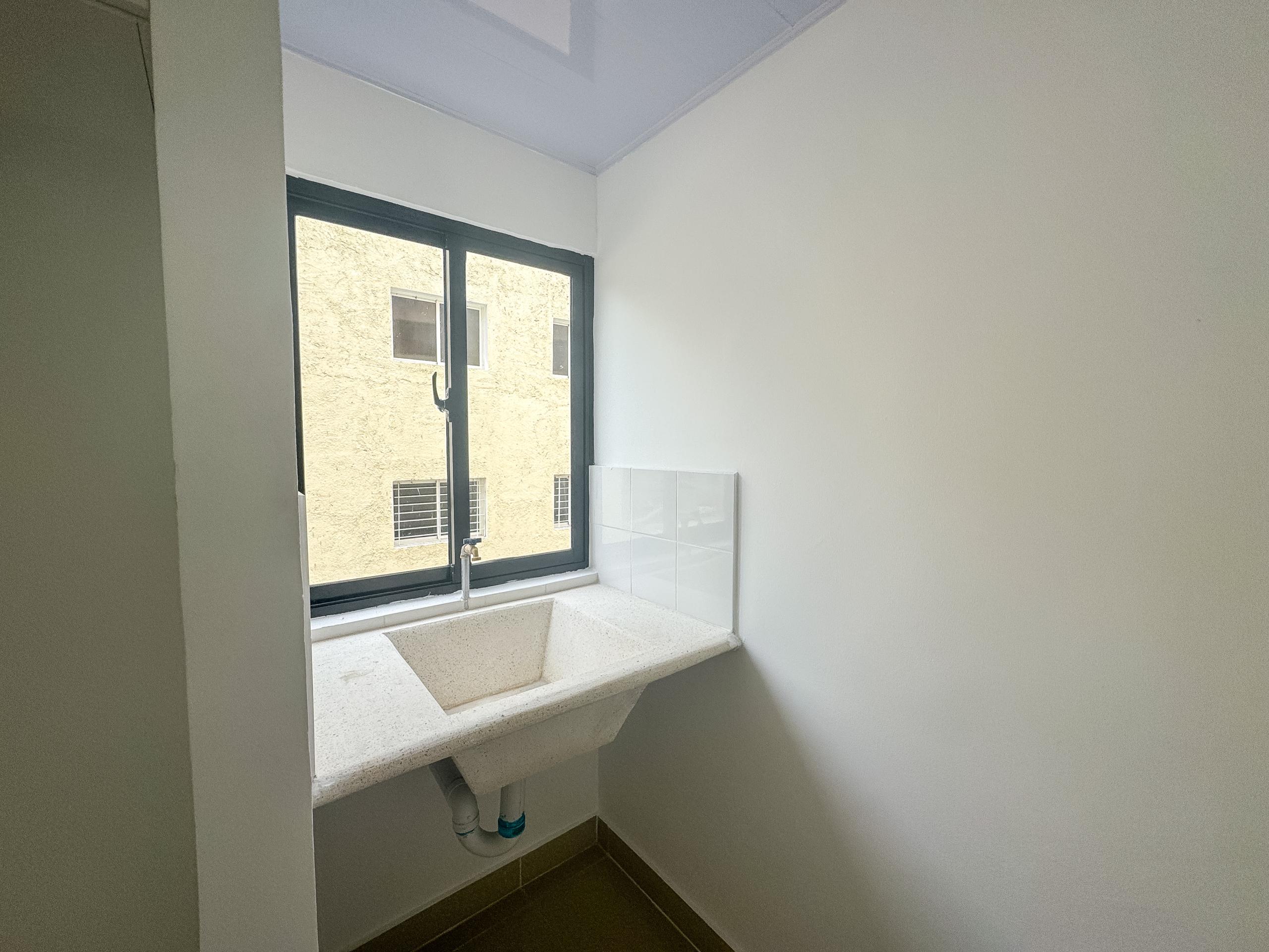 APARTAMENTO EN RESIDENCIAL HAMACA 3 | SEGUNDO NIVEL EN LA VEGA