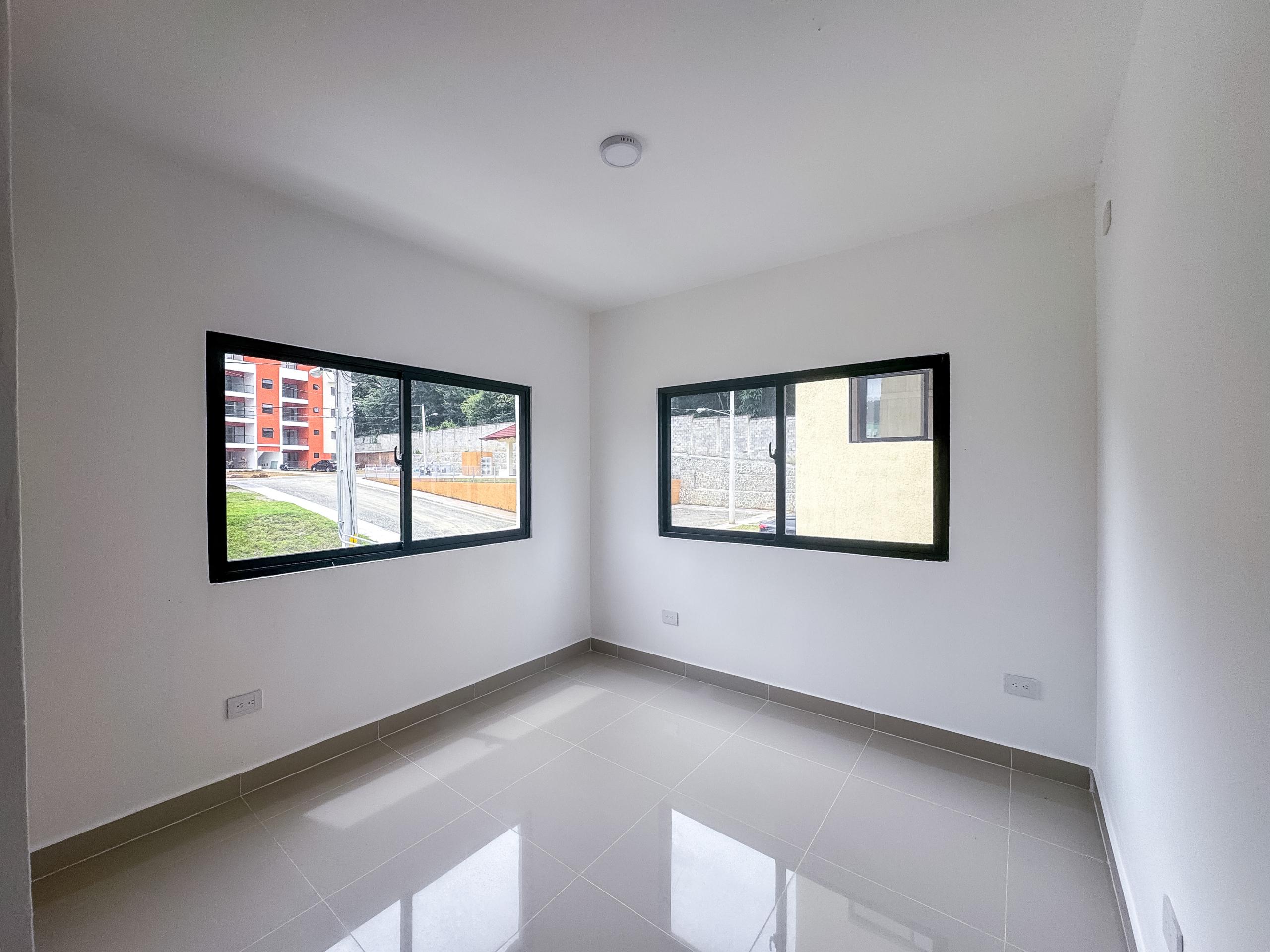 APARTAMENTO EN RESIDENCIAL HAMACA 3 | SEGUNDO NIVEL EN LA VEGA