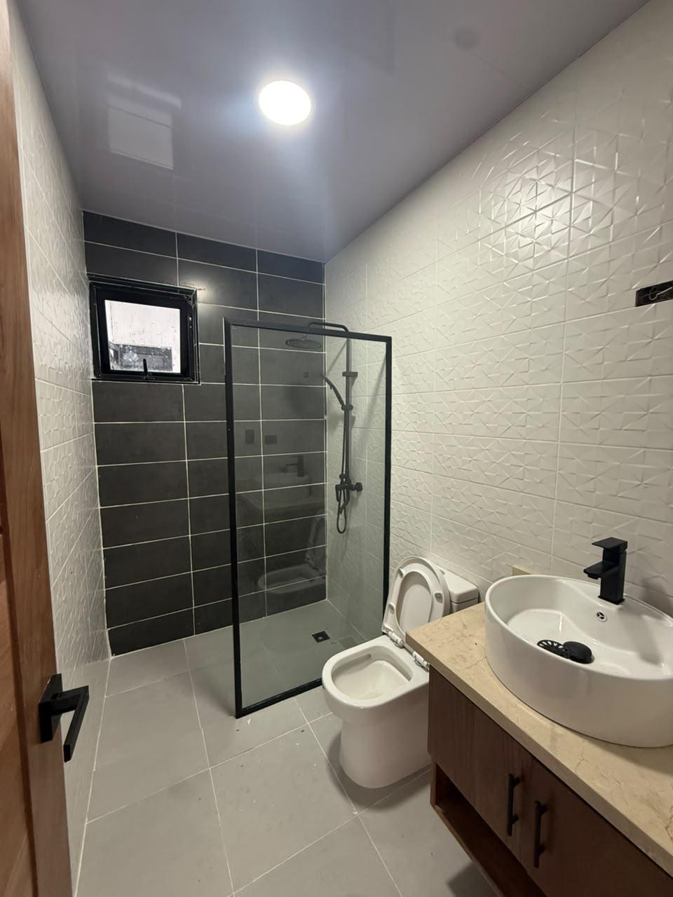 🏡 Residencial Alejandro | 3 Habitaciones en Urb. El Doral 🌴