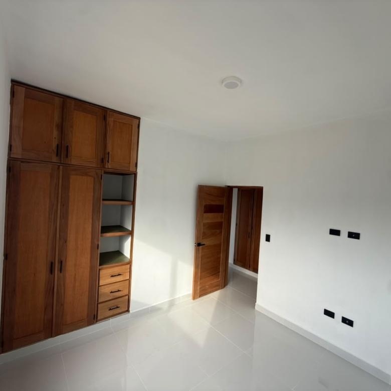 🏡 Residencial Alejandro | 3 Habitaciones en Urb. El Doral 🌴