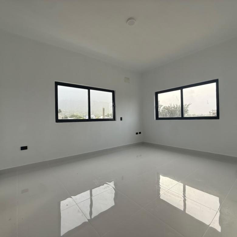 🏡 Residencial Alejandro | 3 Habitaciones en Urb. El Doral 🌴