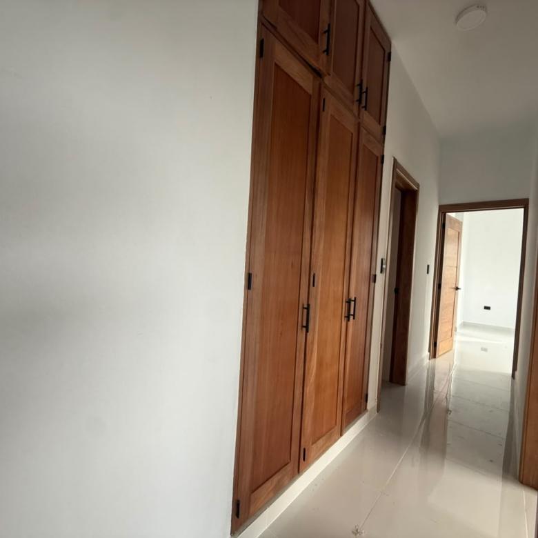 🏡 Residencial Alejandro | 3 Habitaciones en Urb. El Doral 🌴