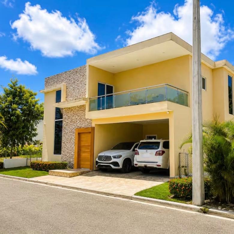 🏡 VILLA DE LUJO AMUEBLADA A PRECIO DE OPORTUNIDAD ✨
