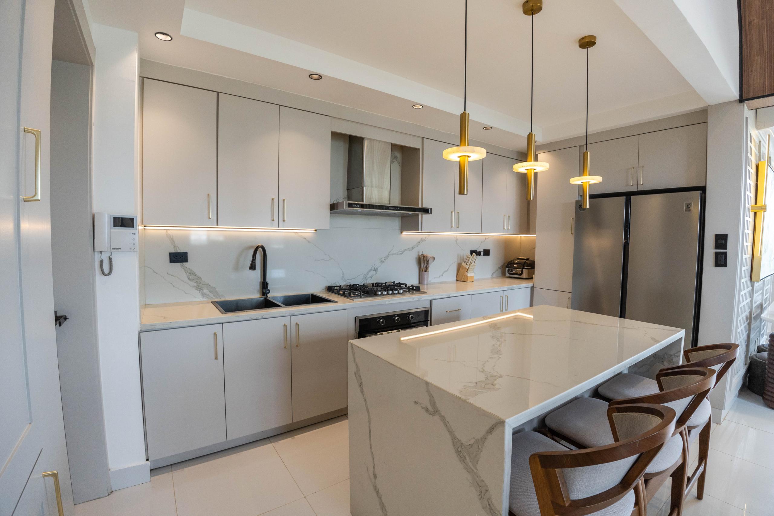 EXCLUSIVO PENTHOUSE – TORRE PALMANOVA, VILLA OLGA, SANTIAGO DE LOS CABALLEROS