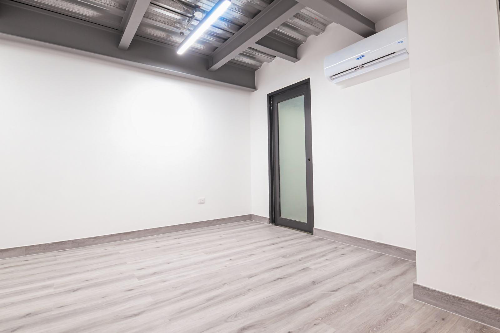 EDIFICIO CORPORATIVO EN ALQUILER – EMBRUJO I, SANTIAGO DE LOS CABALLEROS